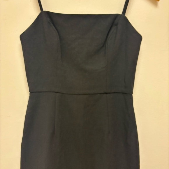 French Connection Whisper Ruffle Hem Dress - Picture 6 of 11